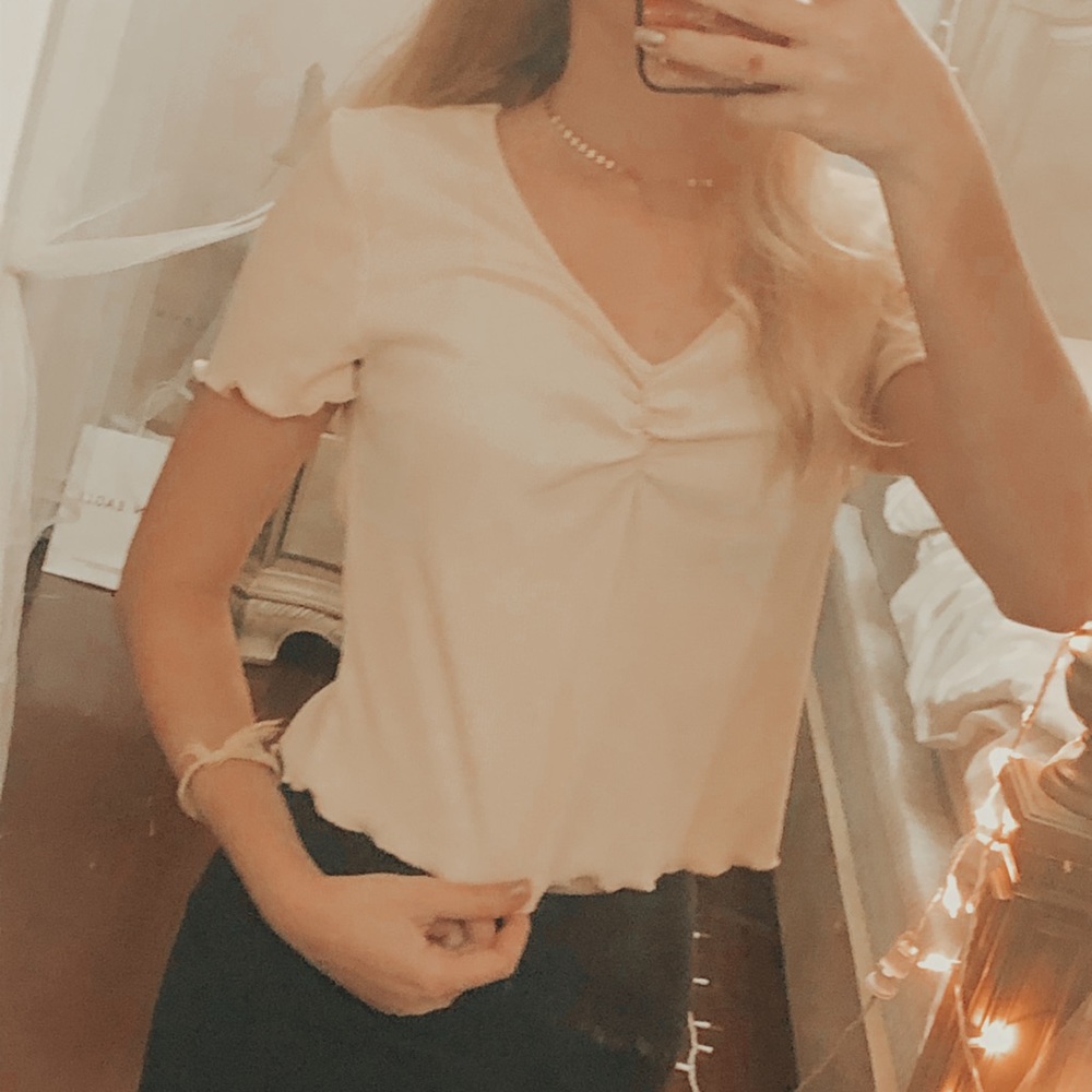 yellow SHEIN top 💓